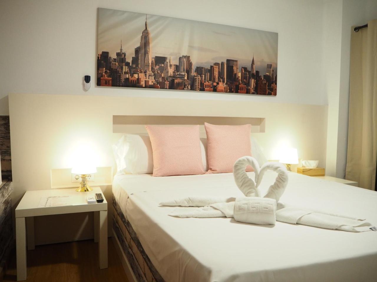 Valencia Suits You Centro Historico, Establecimiento Automatizado-Fast Auto Check In&Out, Solo Para Adultos-Adults Only ภายนอก รูปภาพ